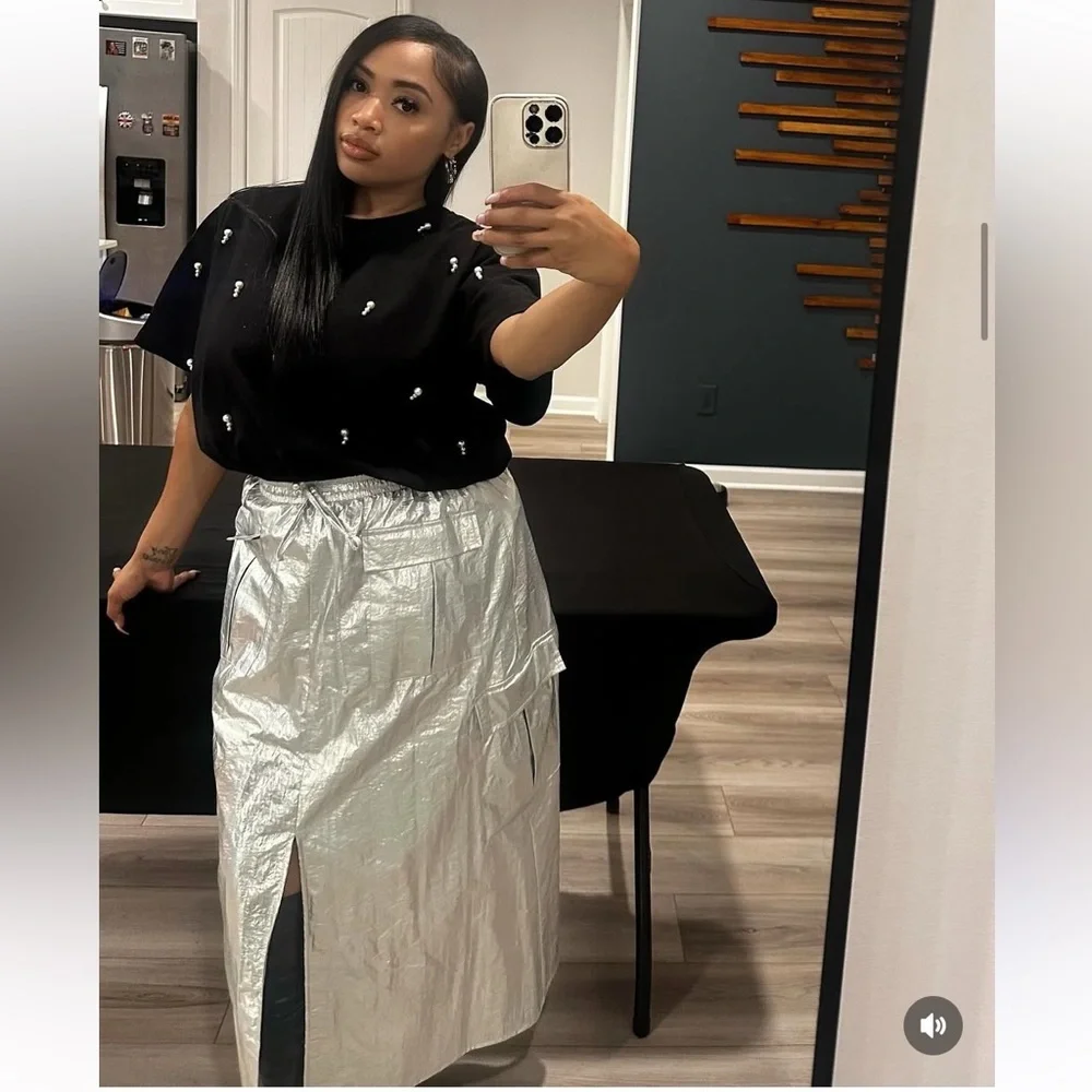 New Anthropologie Metallic Silver Shine Cargo Maxi Skirt Women’s Size Small - Picture 16 of 16